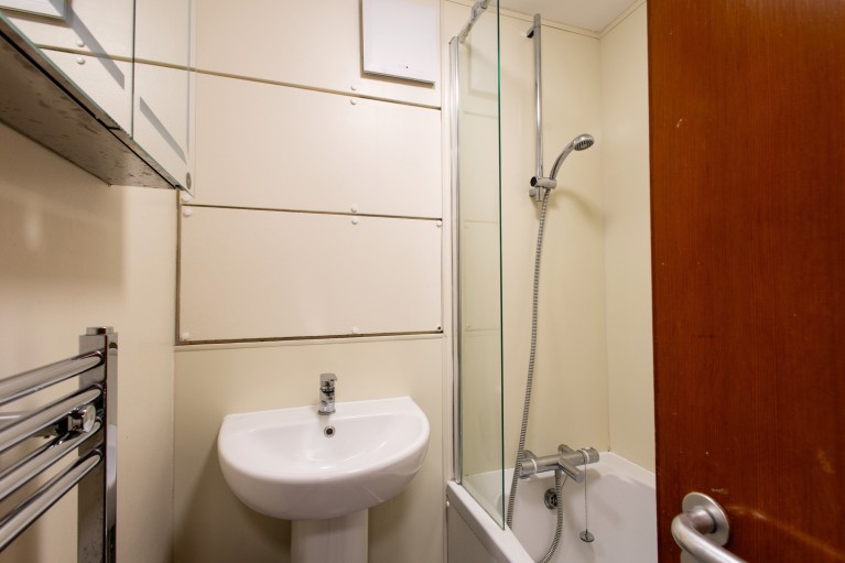 Example of an Ensuite Bathroom